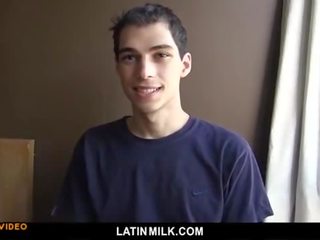 Latin youngster supsupin pakikipagtalik cumfacial para pera